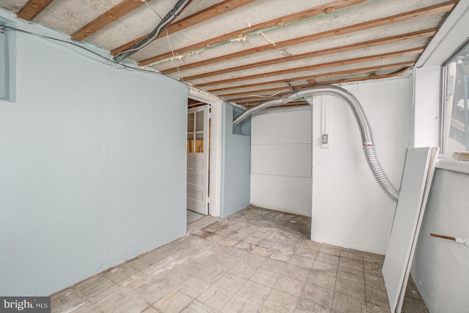 214 Riverthorn Road Baltimore, MD 21220 - Photo 25 of 28 Basement Storage