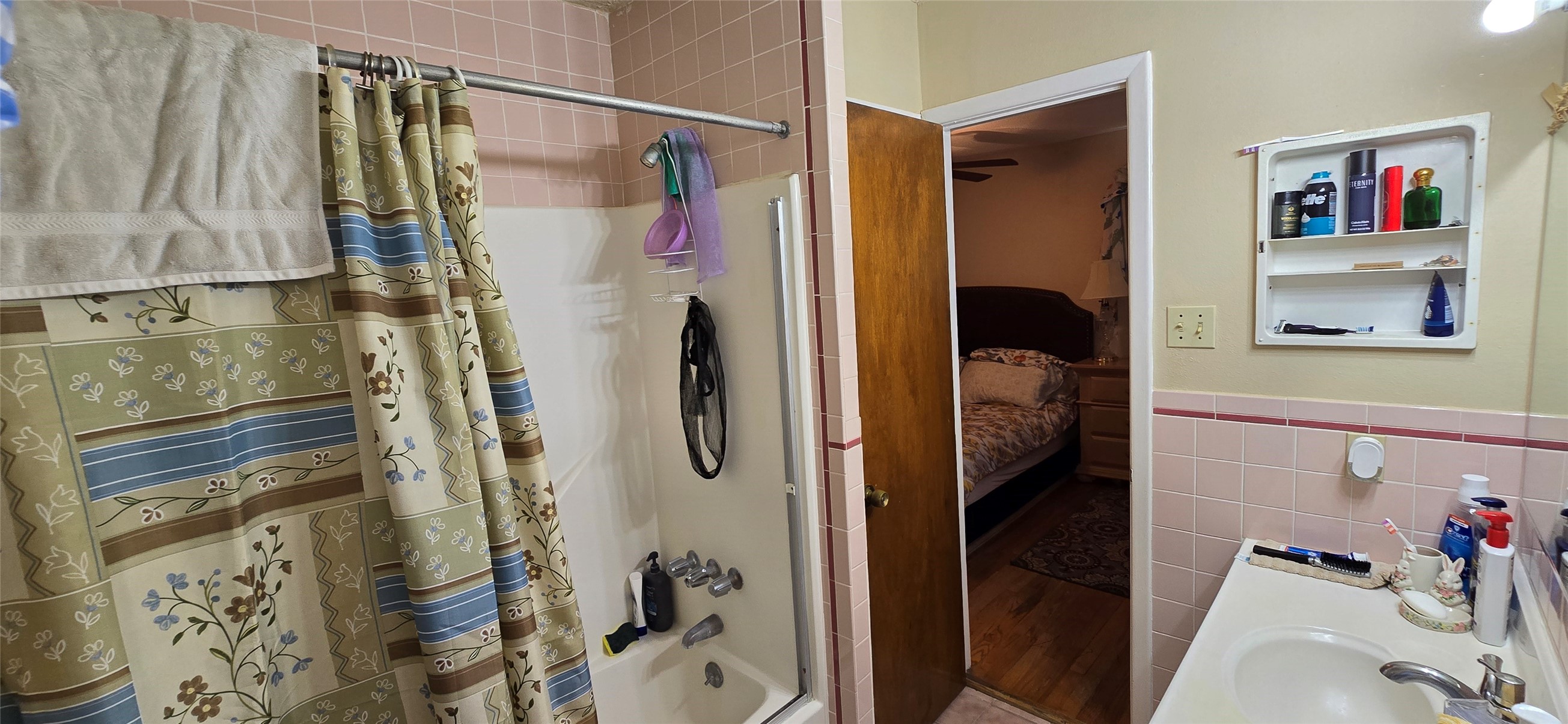 7210 Leader Street Houston, TX 77074 - Photo 15 of 36