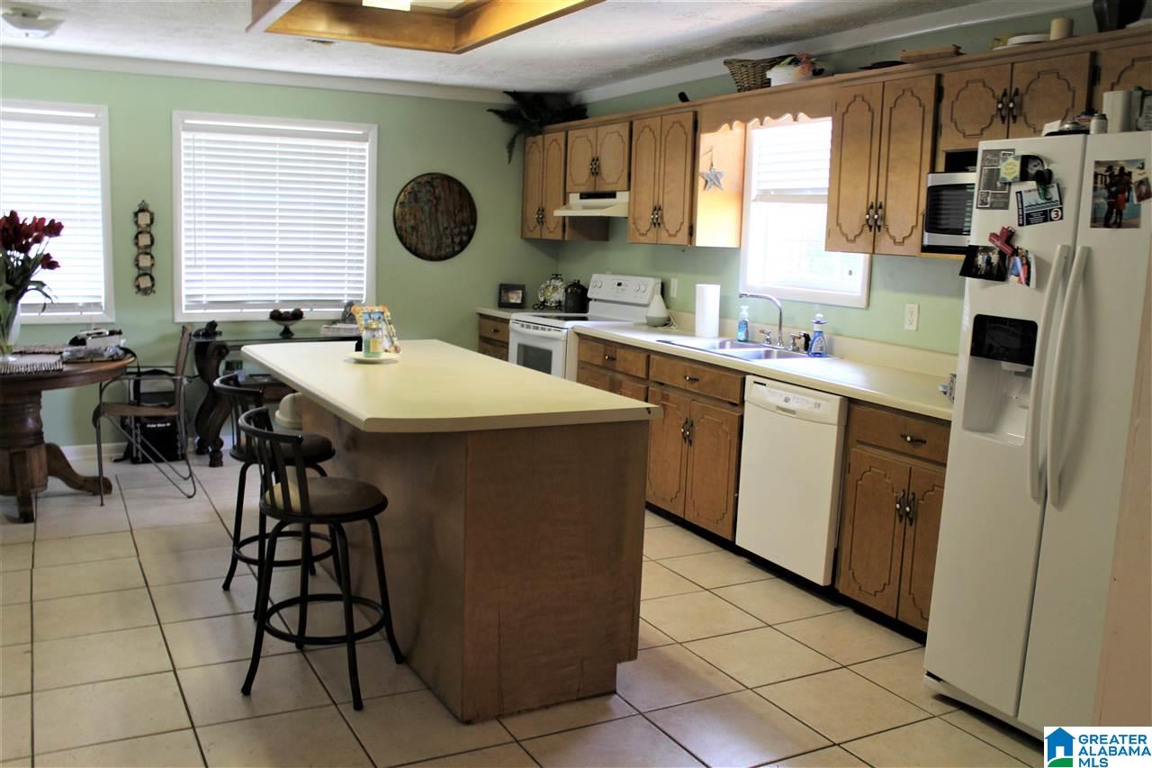 144 Gunnells Road Jacksonville, AL 36265 - Photo 6 of 15 Gallery Image 6