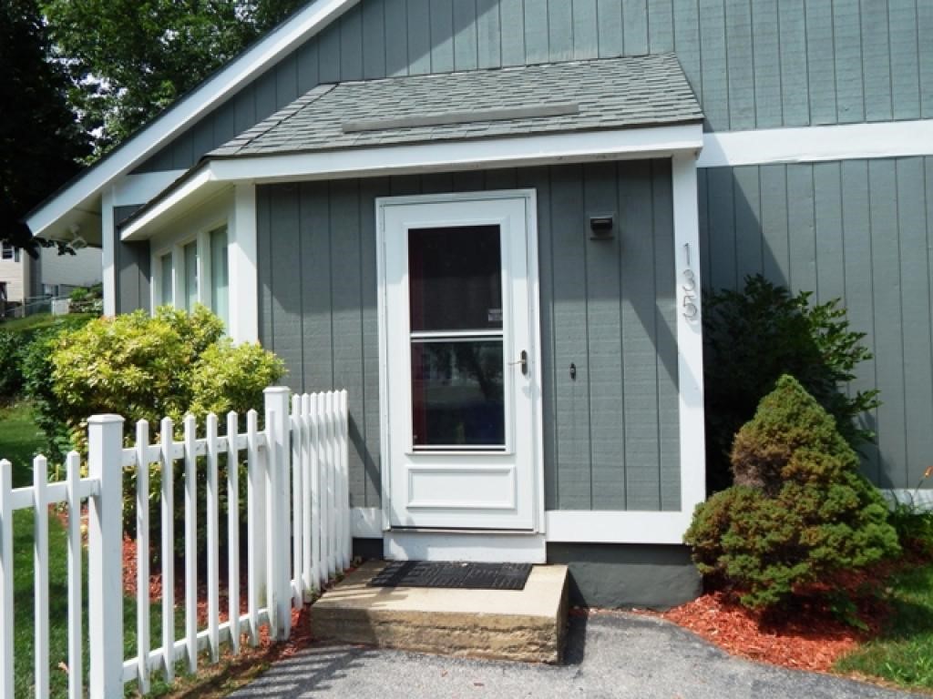 135 Rochelle Avenue Manchester, NH 03102 - Photo 22 of 34 Gallery Image 22