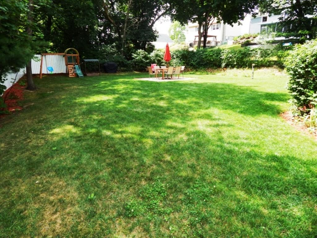 135 Rochelle Avenue Manchester, NH 03102 - Photo 27 of 34 Gallery Image 27