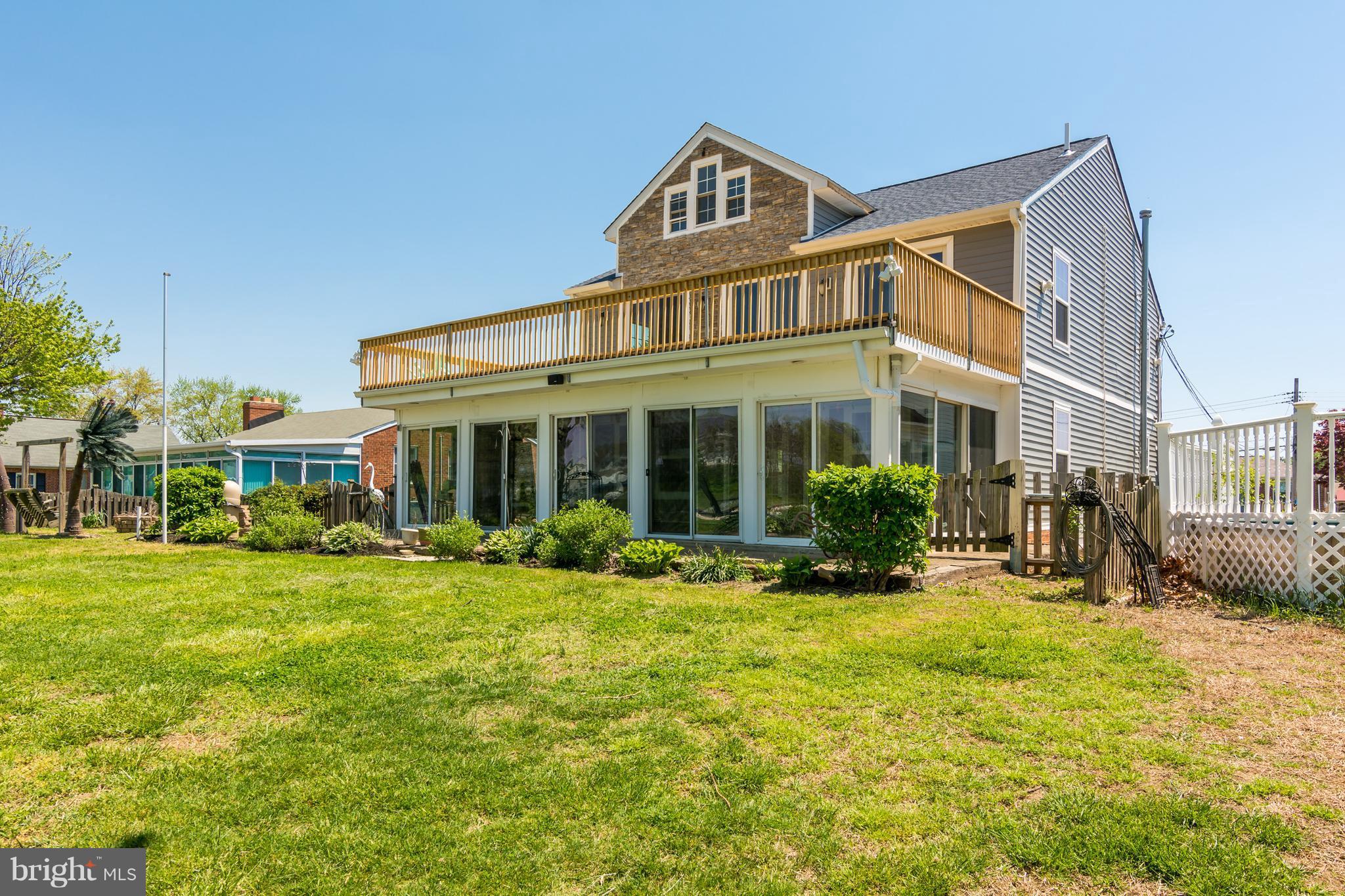 260 Harlem Road Pasadena, MD 21122 - Photo 27 of 30 Exterior (Rear)