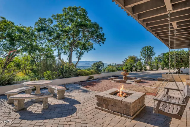$2,397,000 | 136 Cerro Crest Drive, Camarillo, CA 93010