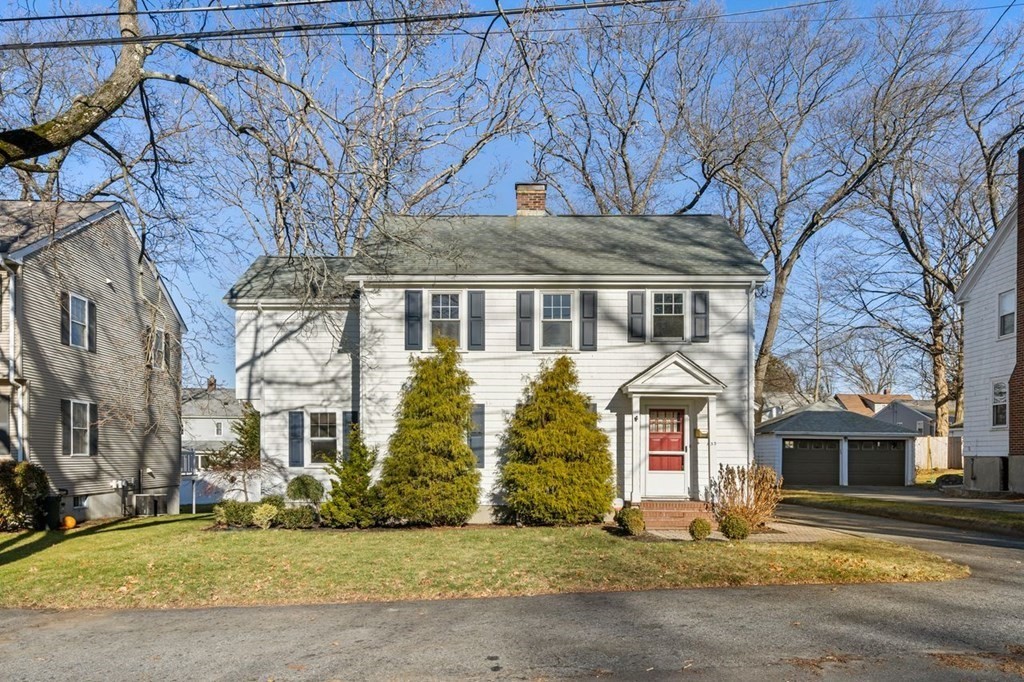 33 Thornton Road Waltham, MA 02453 - Photo 2 of 39