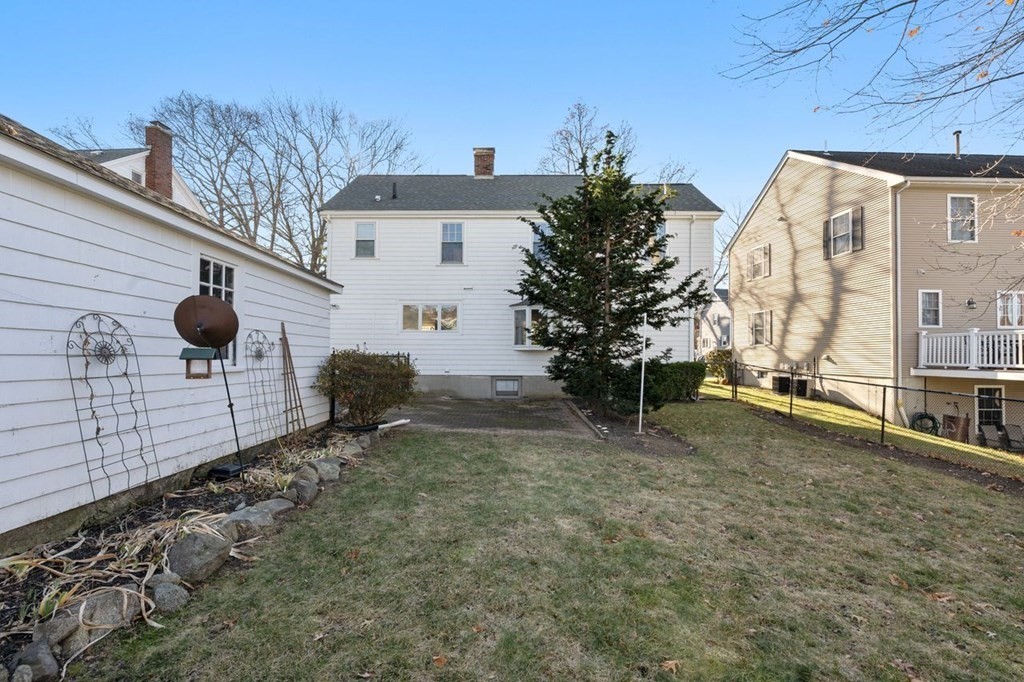 33 Thornton Road Waltham, MA 02453 - Photo 38 of 39
