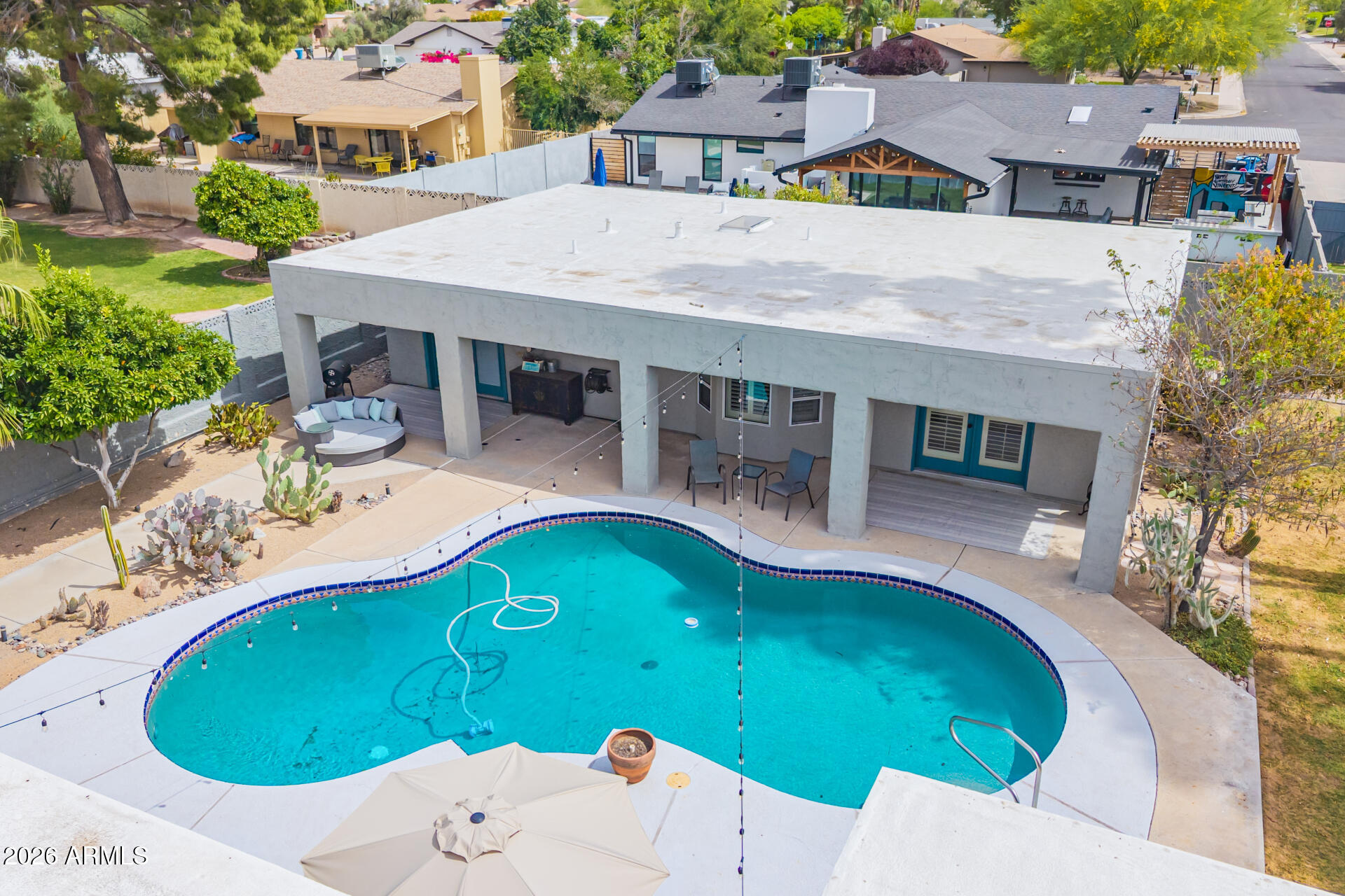 333 East Deepdale Road Phoenix, AZ 85022 - Photo 37 of 62 57 - Deepdale Drone