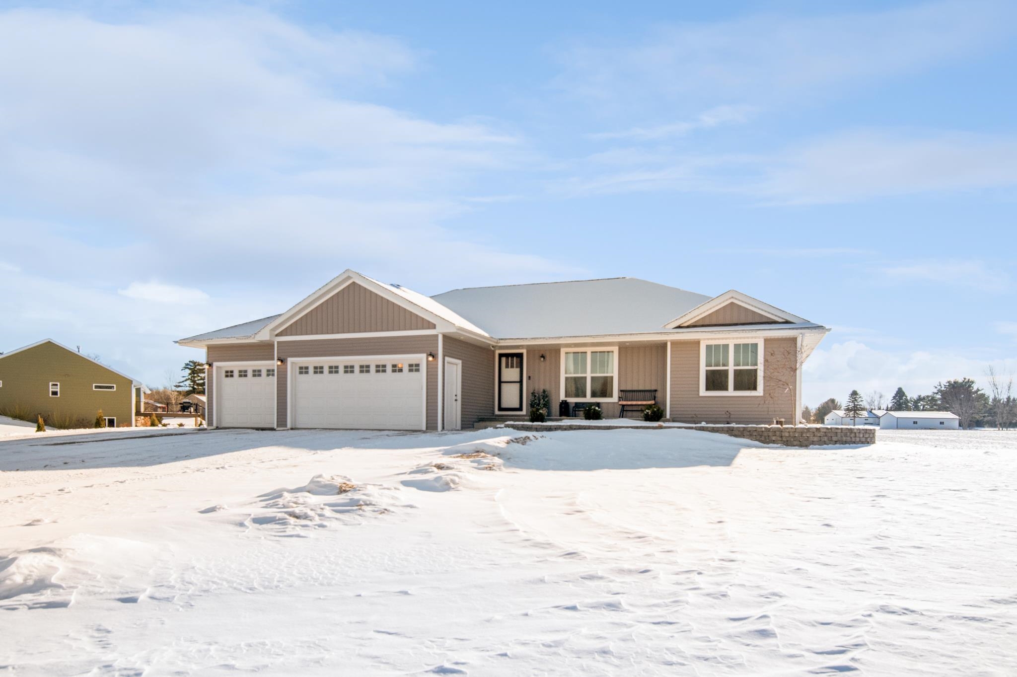 2885 T Berg Circle Abrams, WI 54101 - Photo 2 of 40