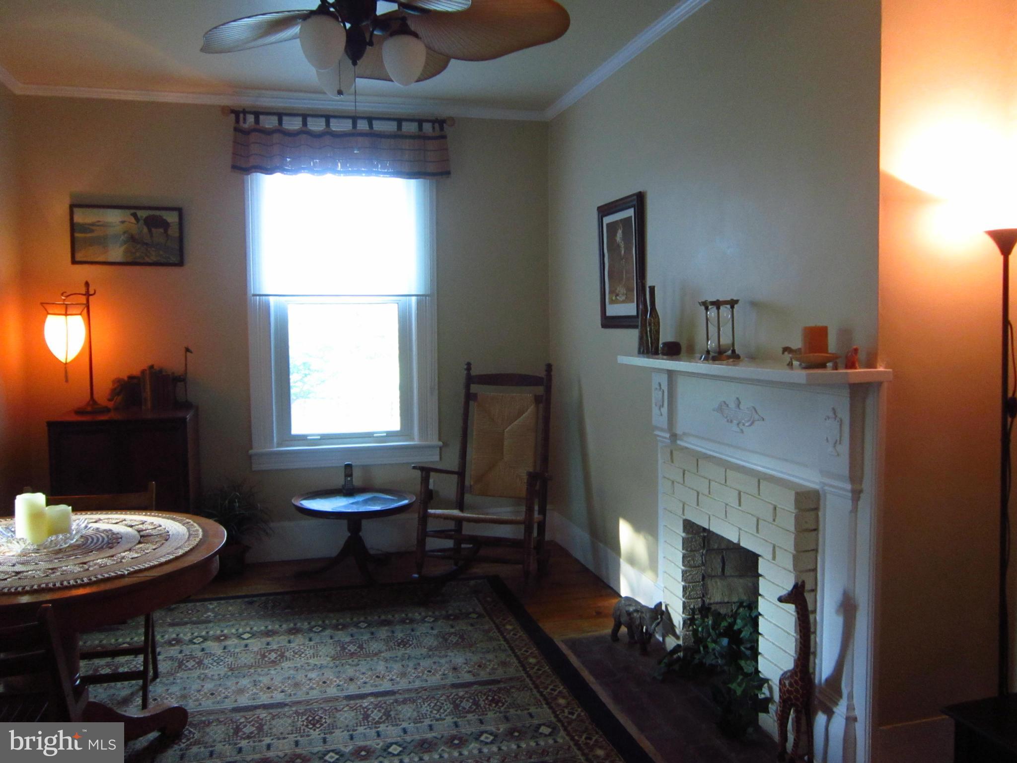 14116 Rixeyville Road Culpeper, VA 22701 - Photo 7 of 21 Living Room