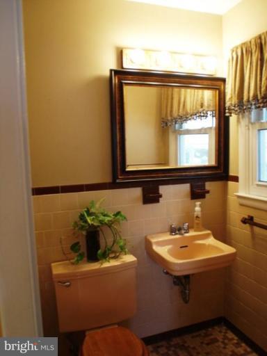 103 Lexington Road Bel Air, MD 21014 - Photo 11 of 17 Bath off Master