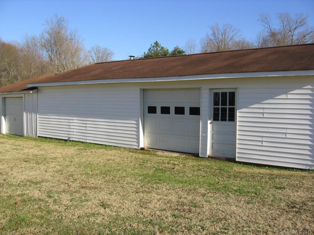 2200 Drive Inn Road Lincolnton, NC 28092 - Photo 10 of 15 Gallery Image 10