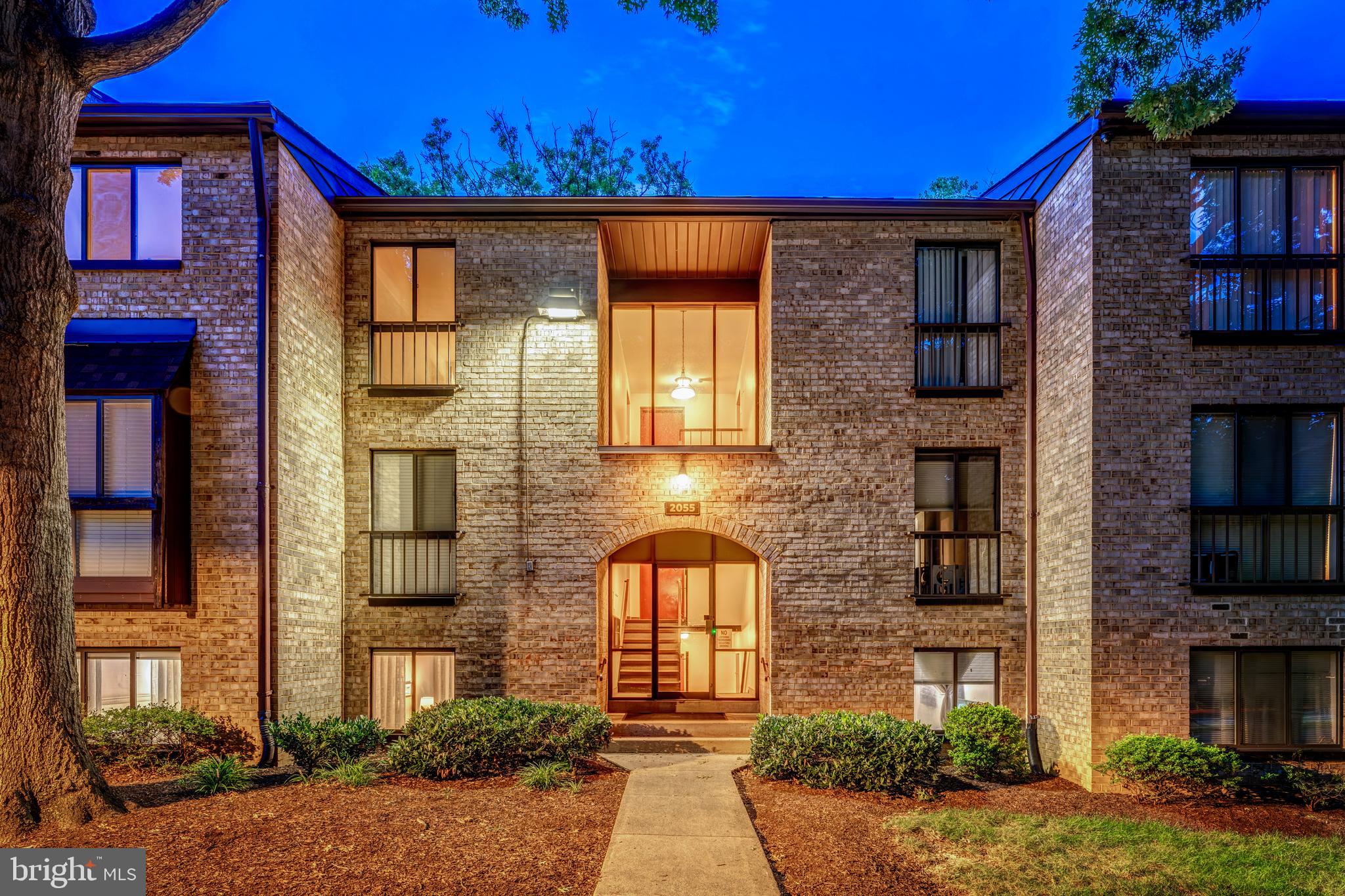 2055 Royal Fern Court, Unit 1B Reston, VA 20191 - Photo 1 of 45 Gallery Image 1