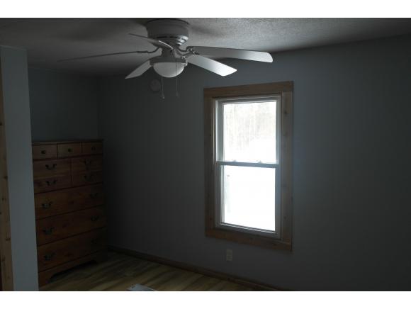 29 South Windy Road Tilton, NH 03276 - Photo 5 of 10