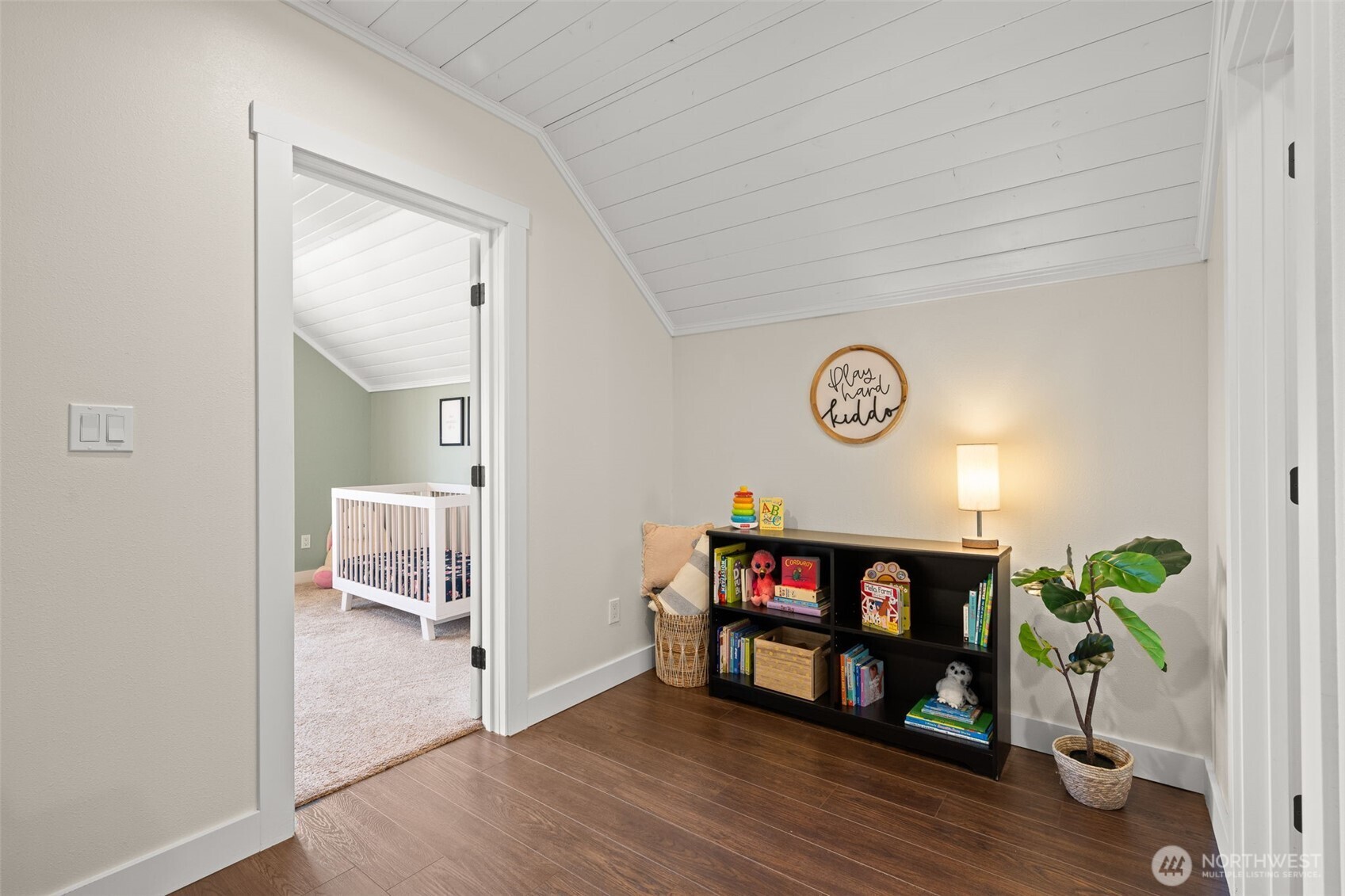 1928 Virginia Avenue Everett, WA 98201 - Photo 28 of 40 a view of a livingroom with furniture and wooden floor