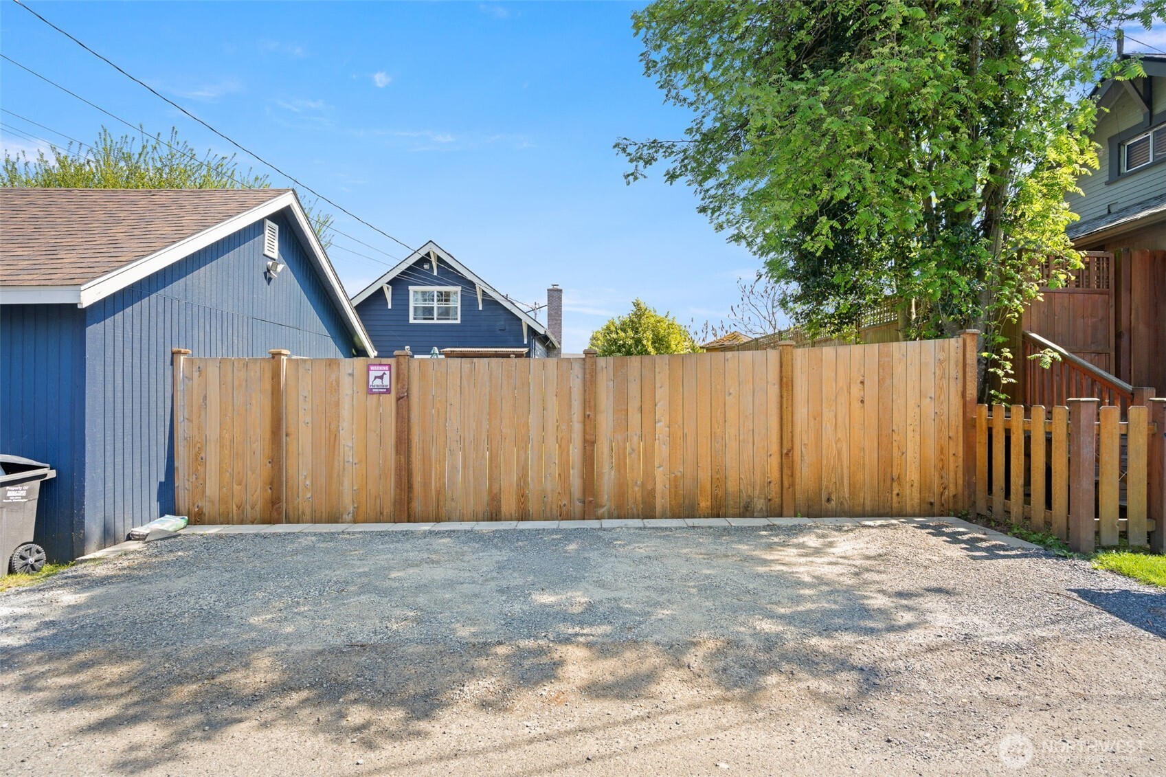 1928 Virginia Avenue Everett, WA 98201 - Photo 38 of 40 a front view of a house with a garden