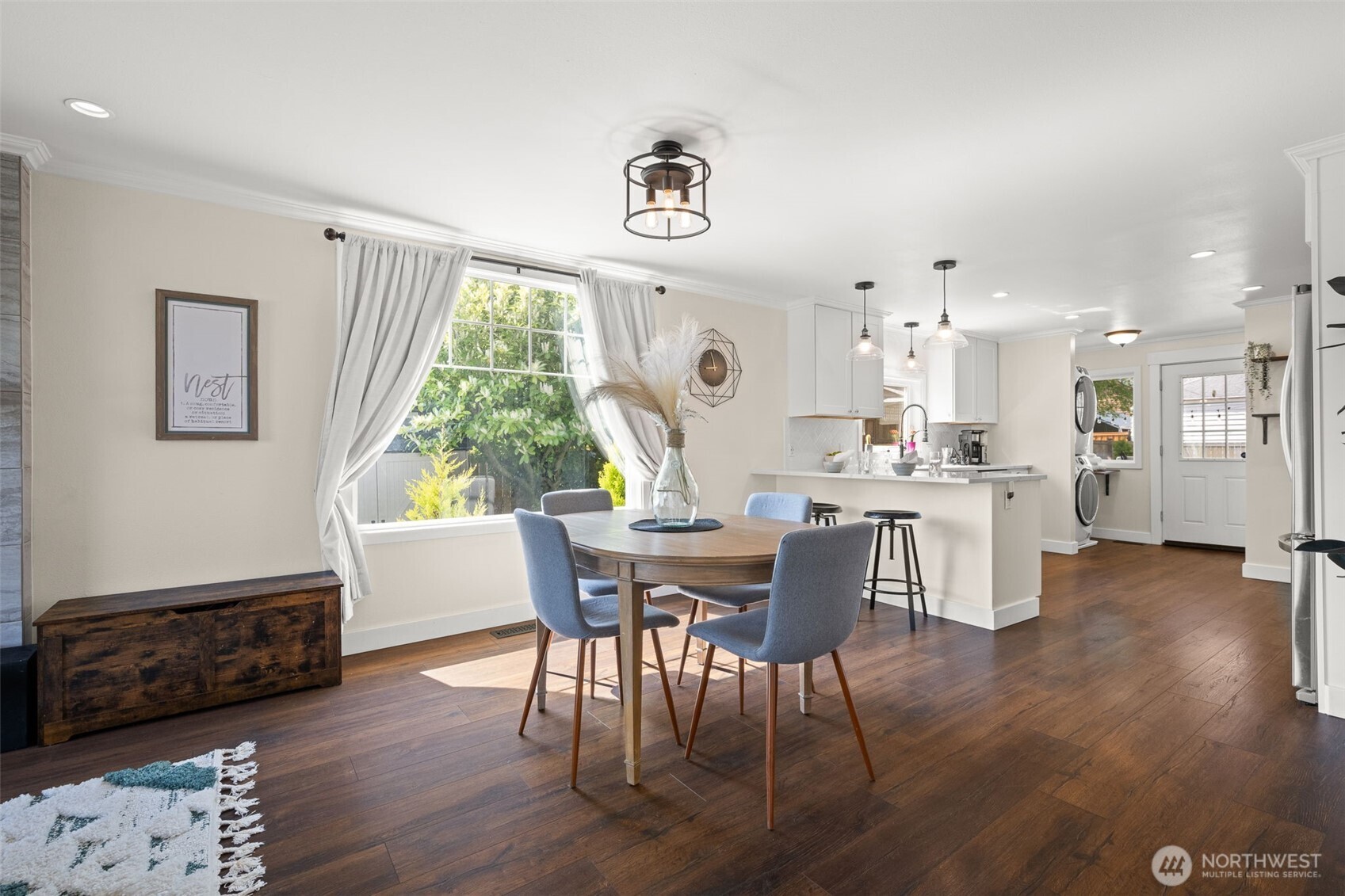 1928 Virginia Avenue Everett, WA 98201 - Photo 7 of 40 a dining room with furniture and window