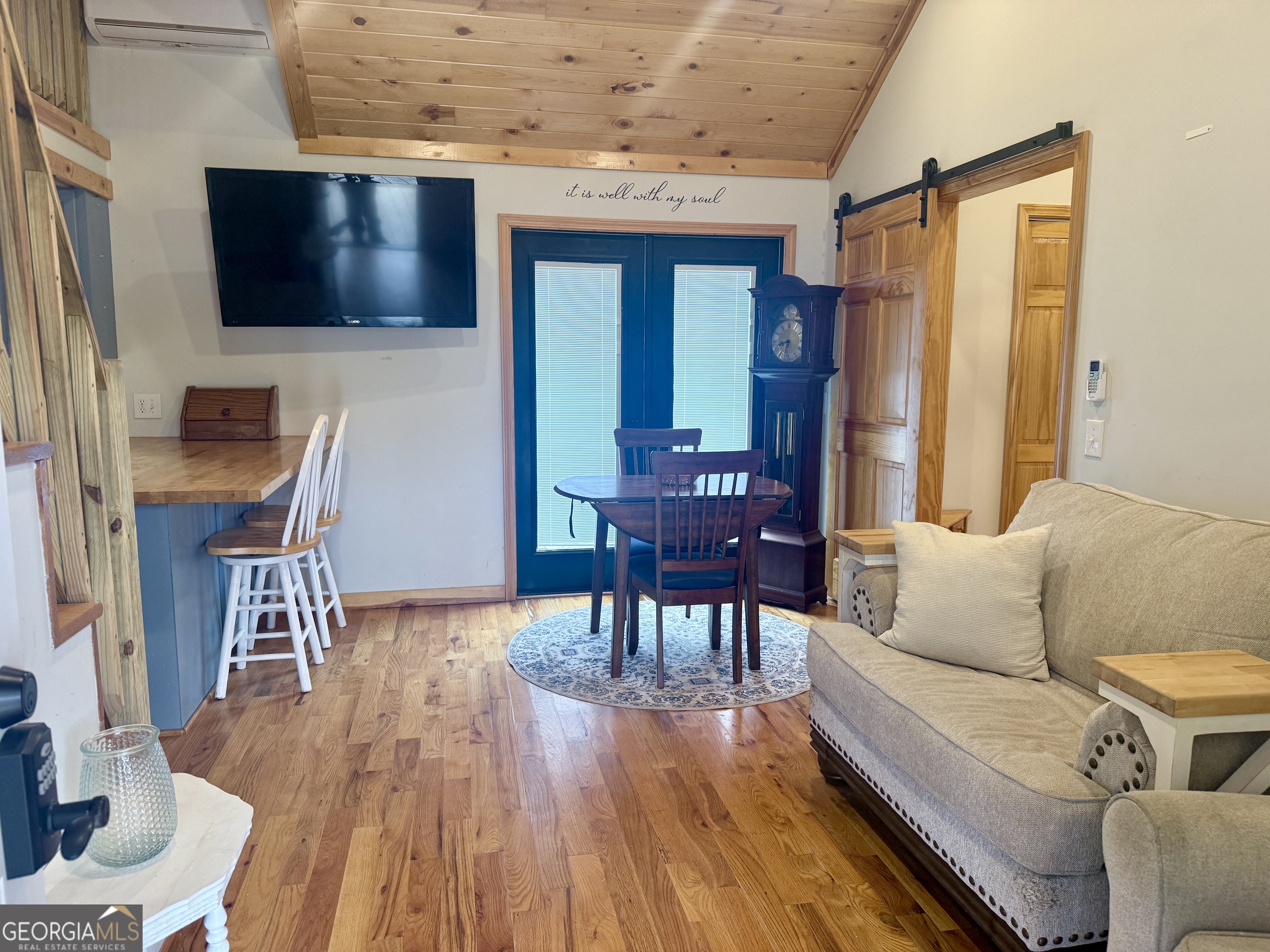 168 Ellenburg Subdivision Summerville, GA 30747 - Photo 6 of 24 a living room with furniture and a flat screen tv