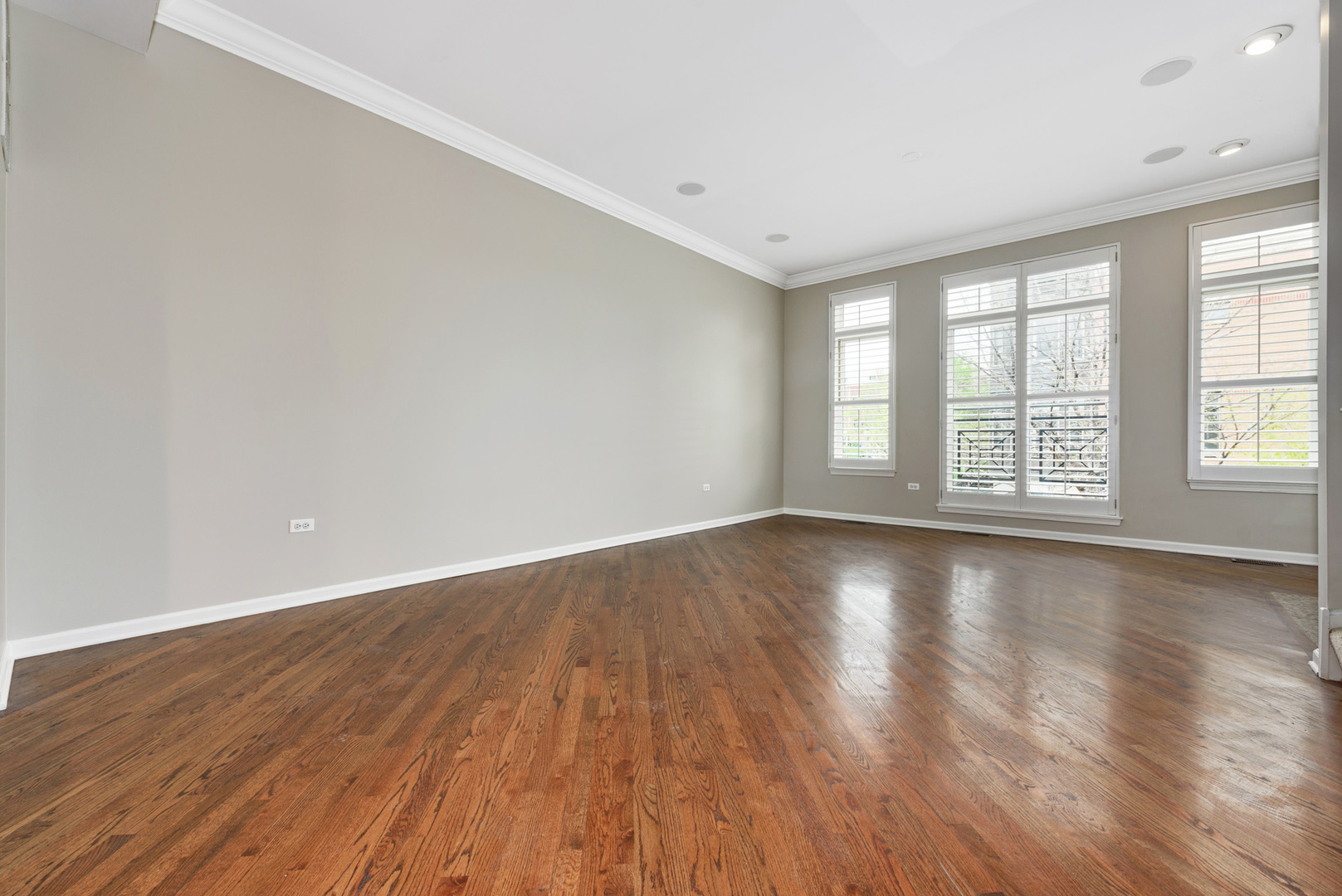730 West 15th Street Chicago, IL 60607 - Photo 5 of 24
