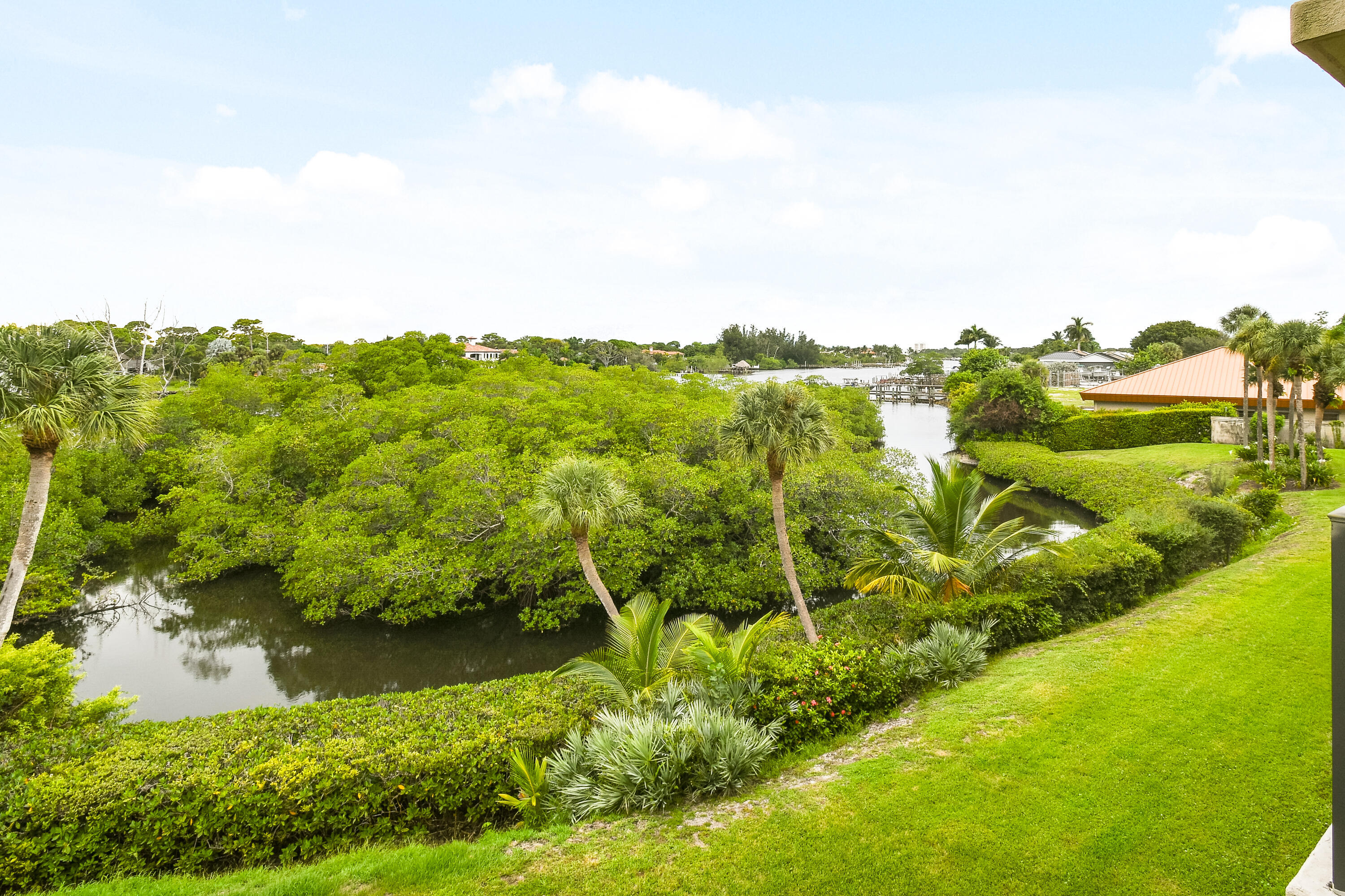 1701 Marina Isle Way, Unit 301 Jupiter, FL 33477 - Photo 7 of 60 a view of a garden