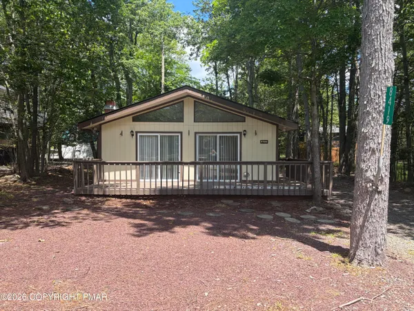 $185,000 | 8419 Porcupine Drive, Tobyhanna, PA 18466