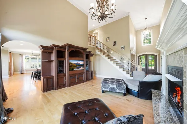$1,350,000 | 122 Sun Chase Court, Johnson City, TN 37615