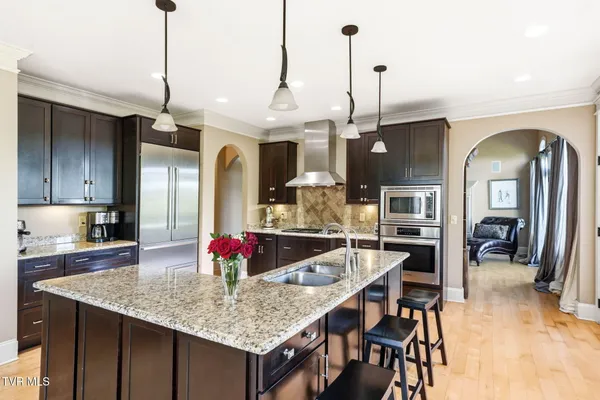 $1,350,000 | 122 Sun Chase Court, Johnson City, TN 37615