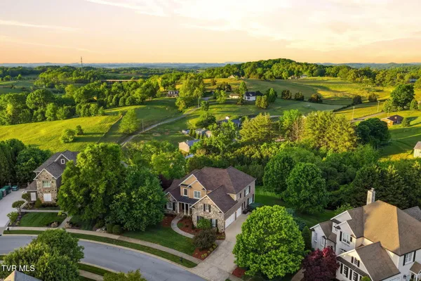 $1,350,000 | 122 Sun Chase Court, Johnson City, TN 37615