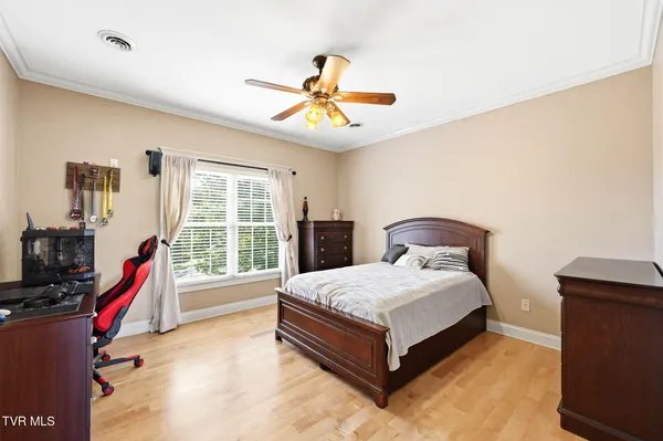 $1,350,000 | 122 Sun Chase Court, Johnson City, TN 37615