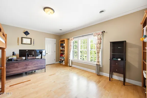 $1,350,000 | 122 Sun Chase Court, Johnson City, TN 37615