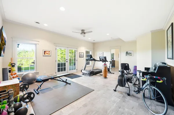 $1,350,000 | 122 Sun Chase Court, Johnson City, TN 37615