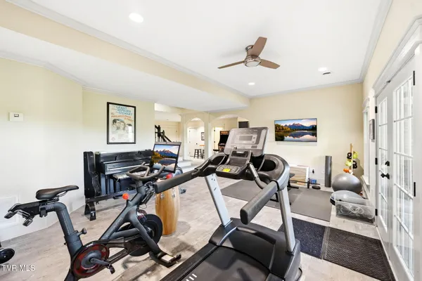 $1,350,000 | 122 Sun Chase Court, Johnson City, TN 37615