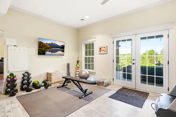 $1,350,000 | 122 Sun Chase Court, Johnson City, TN 37615