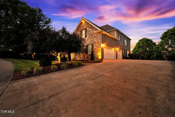 $1,350,000 | 122 Sun Chase Court, Johnson City, TN 37615