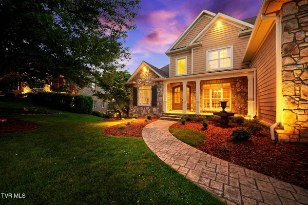 $1,350,000 | 122 Sun Chase Court, Johnson City, TN 37615