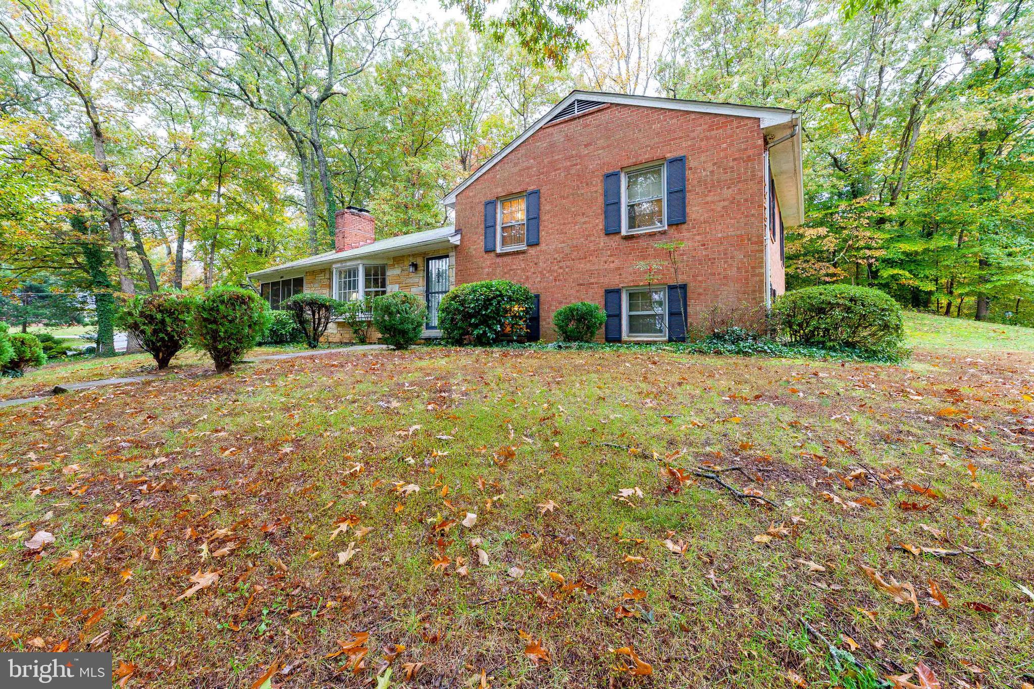 18300 Sharon Road Triangle, VA 22172 - Photo 2 of 47 Gallery Image 2