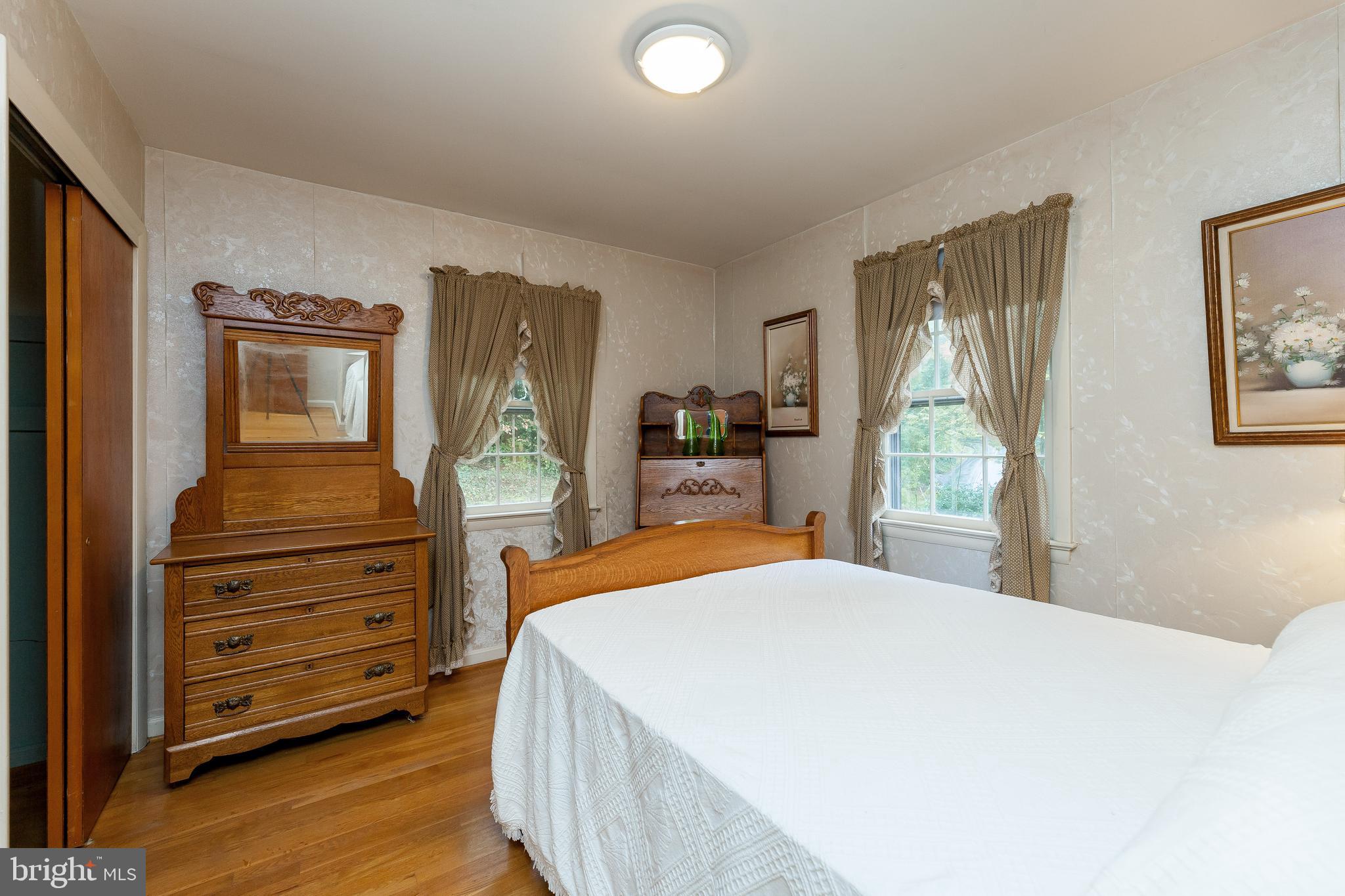 18300 Sharon Road Triangle, VA 22172 - Photo 18 of 47 Gallery Image 18
