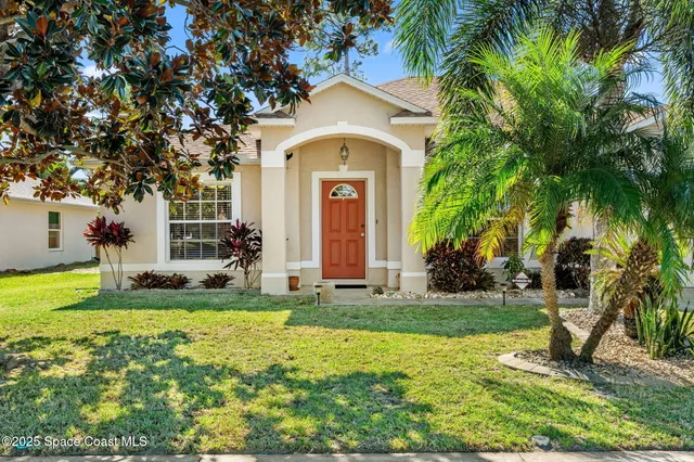 $2,400 | 1015 Homewood Avenue, Melbourne, FL 32940