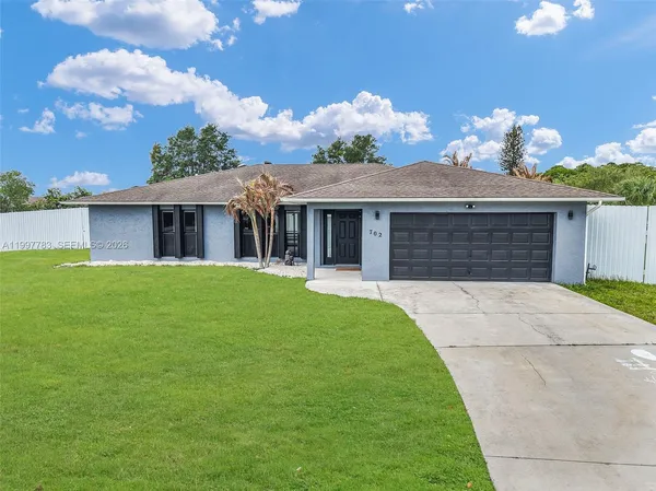 $3,500 | 702 Northwest Orchid Street, Port St. Lucie, FL 34983