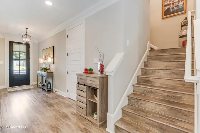 $425,000 | 85010 Diamondhead Lks Boulevard, Diamondhead, MS 39525