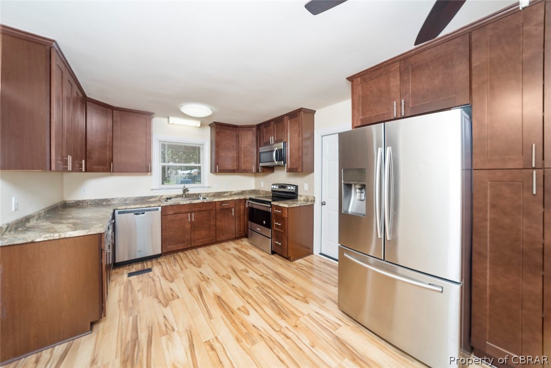 167 Colony Road Newport News, VA 23602 - Photo 21 of 37