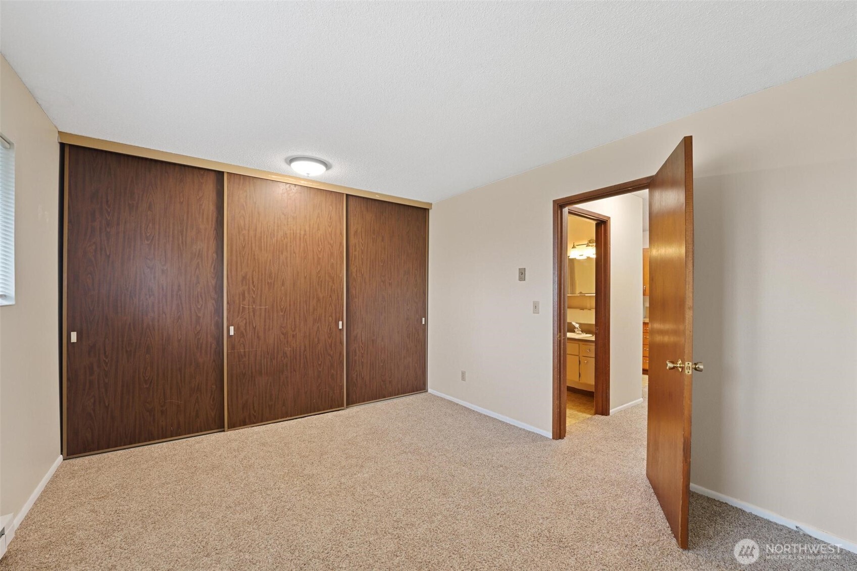 9623 South 248th Street, Unit E2 Kent, WA 98030 - Photo 13 of 18