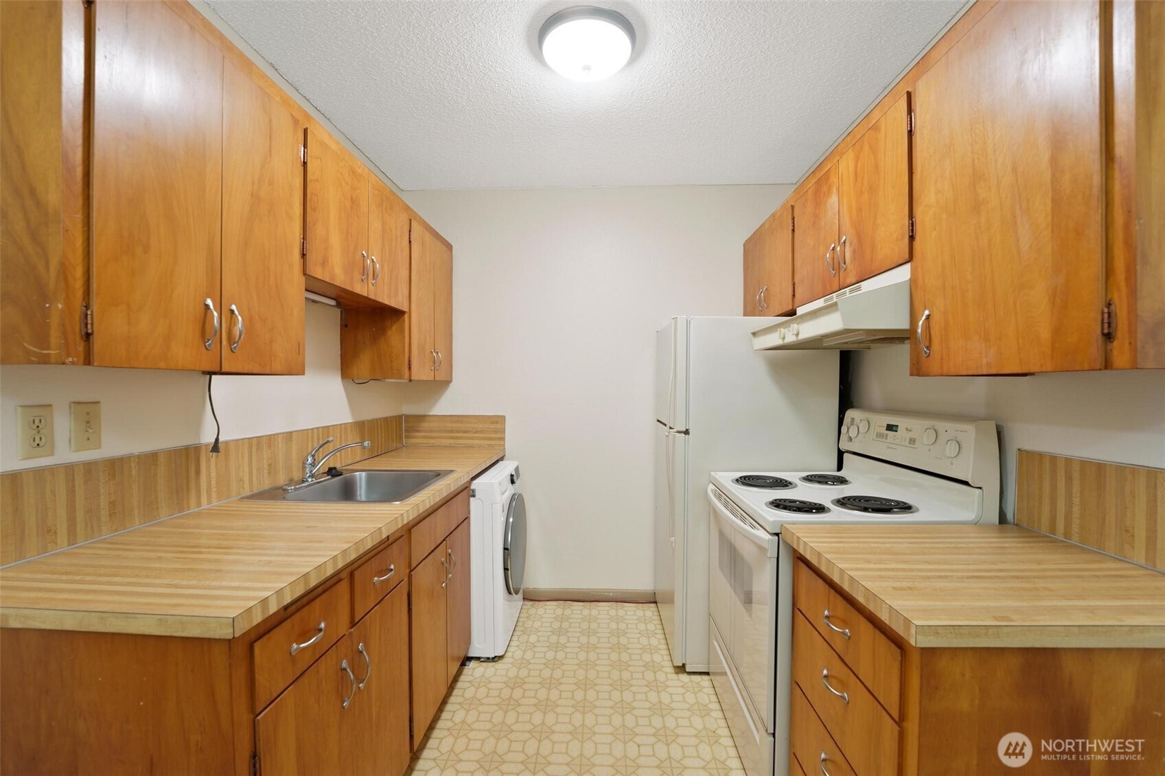 9623 South 248th Street, Unit E2 Kent, WA 98030 - Photo 7 of 18