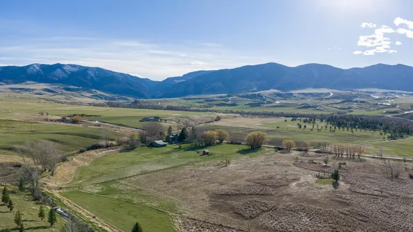 $1,649,000 | 1048 Big Goose Road, Sheridan, WY 82801