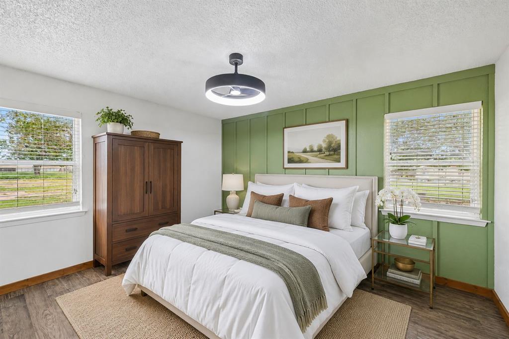 2762 West Highway 199 Springtown, TX 76082 - Photo 18 of 33 Primary bedroom. Virtually staged for potential