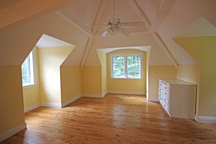 10859 Center Road Traverse City, MI 49686 - Photo 27 of 70 1808226-26.JPG