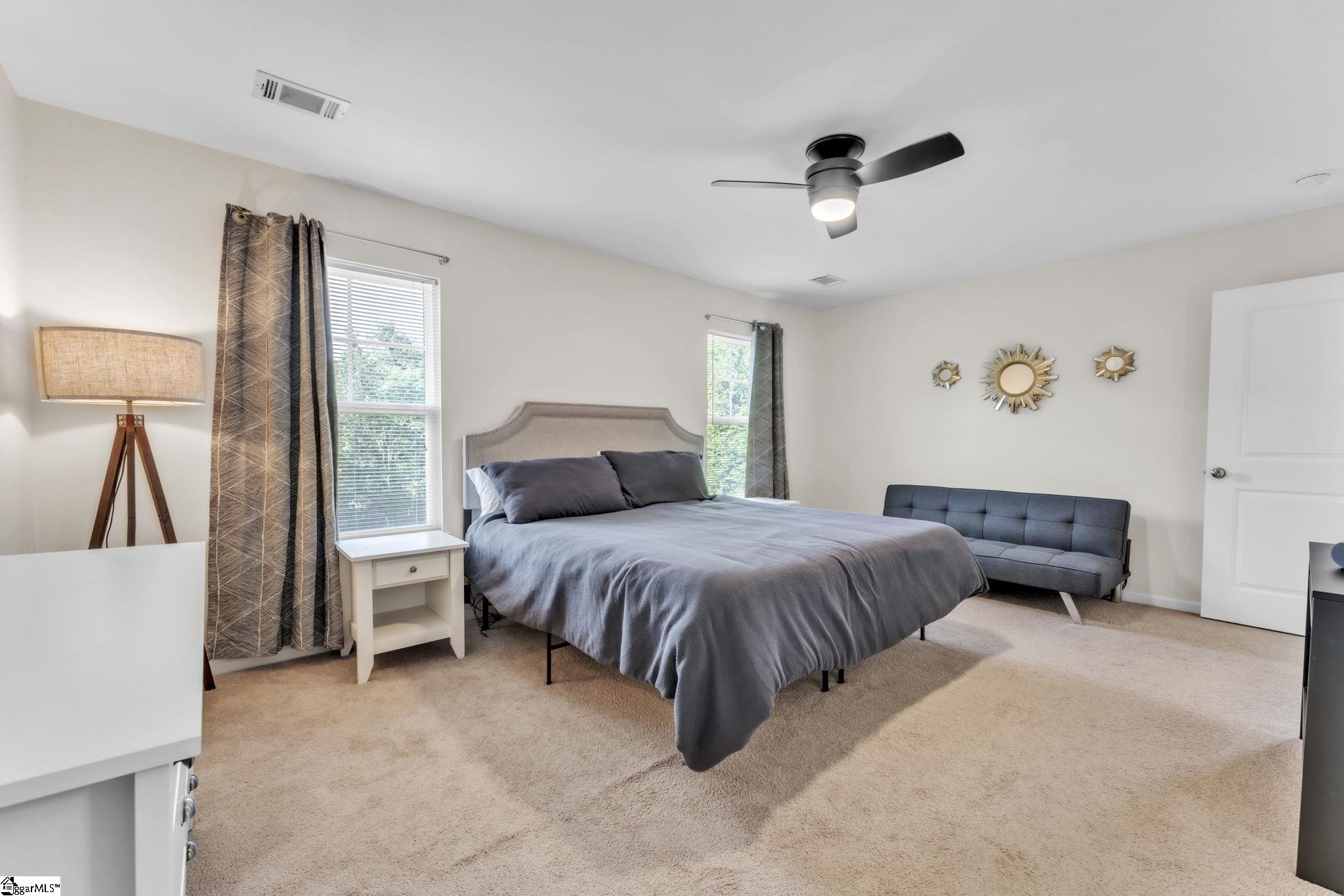 212 Rivers Edge Circle Simpsonville, SC 29680 - Photo 3 of 33