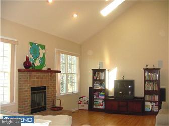 45 Zaitz Farm Road Princeton Junction, NJ 08550 - Photo 4 of 11
