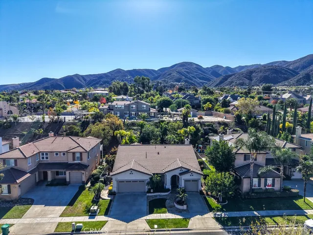 $950,000 | 930 McCall Circle, Corona, CA 92881