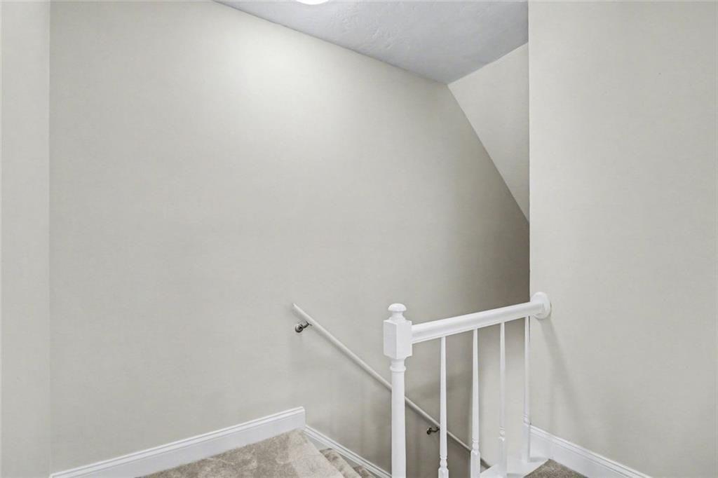 161 Holcomb Ferry Road Roswell, GA 30076 - Photo 12 of 23