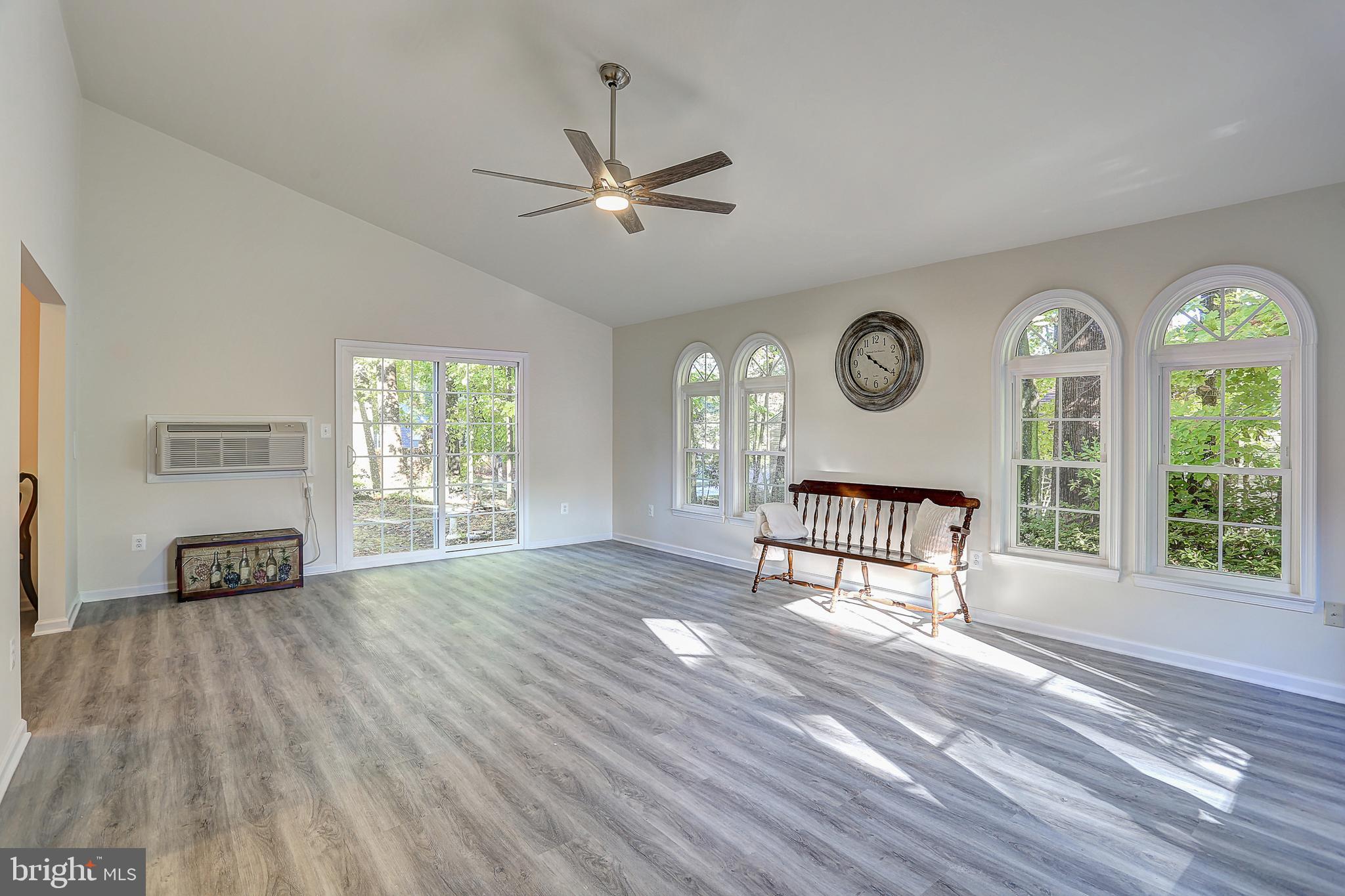 1831 Ralston Place Crofton, MD 21114 - Photo 2 of 30 Living area