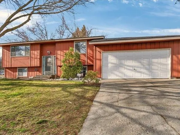 $370,000 | 7805 North Dakota Street, Spokane, WA 99208